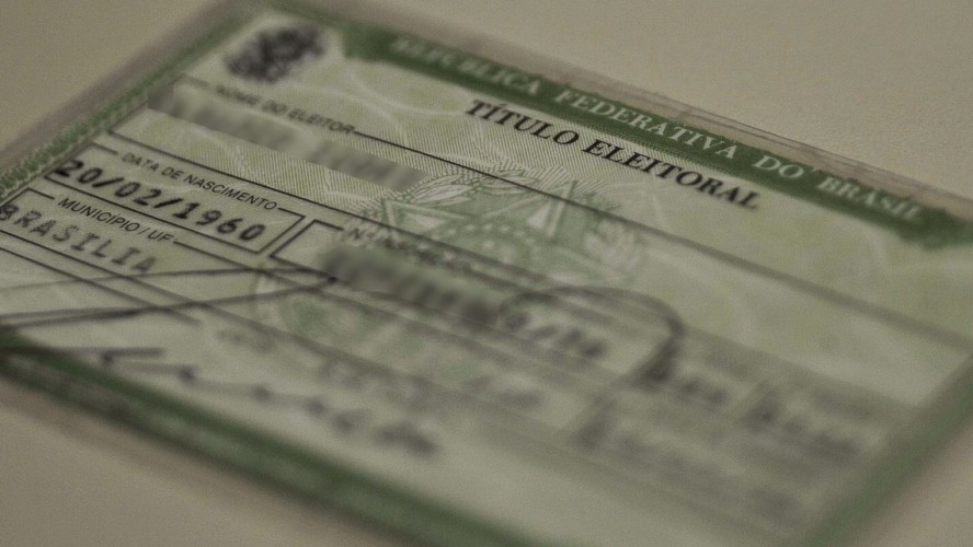 Legislativo forma Comissões Permanentes Legislativo forma Comissões Permanentes