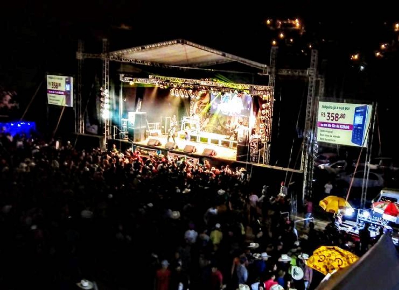 Festa do Carro de Boi reúne mais de 40 mil pessoas em Iúna