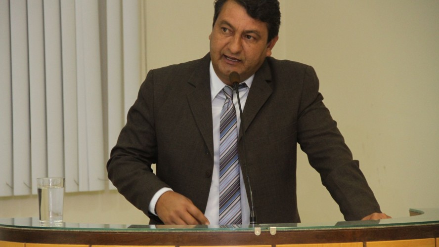 Legislativo forma Comissões Permanentes Legislativo forma Comissões Permanentes