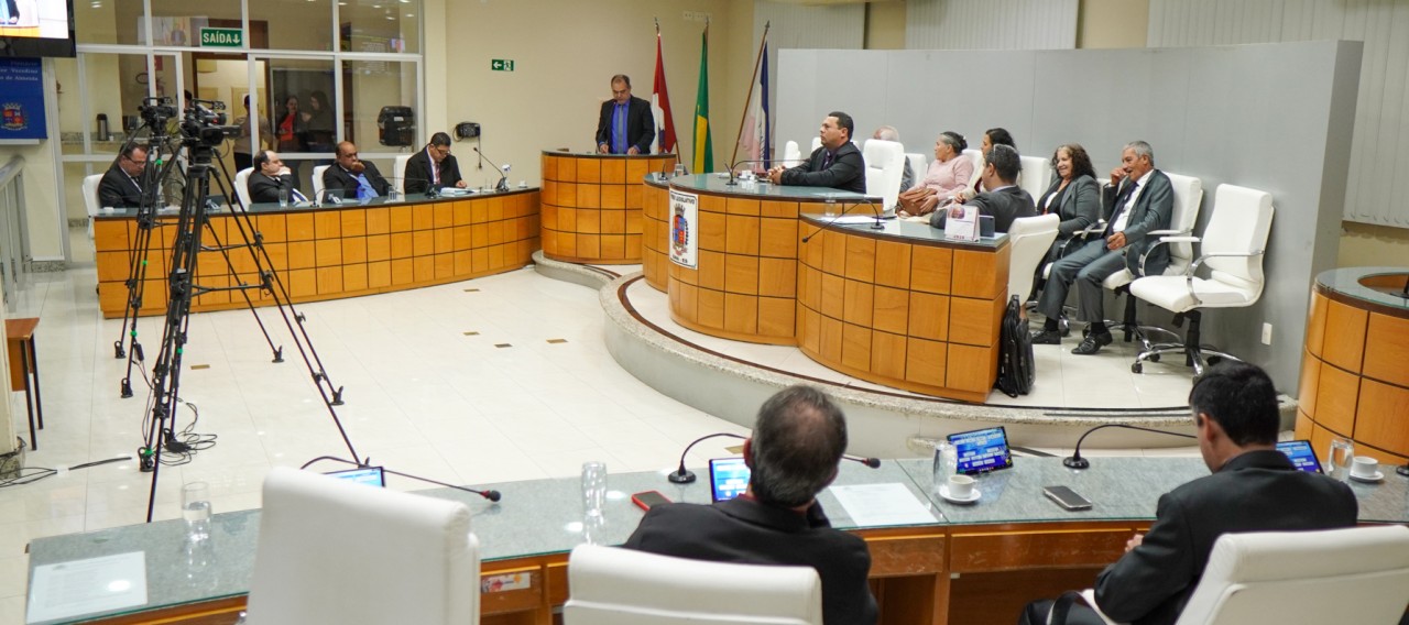 Saiba o que a Câmara Municipal aprovou na Sessão Ordinária dessa segunda-feira (19) Saiba o que a Câmara Municipal aprovou na Sessão Ordinária dessa segunda-feira (19)